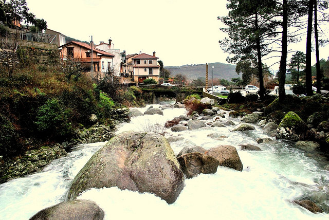 Río en Guisando